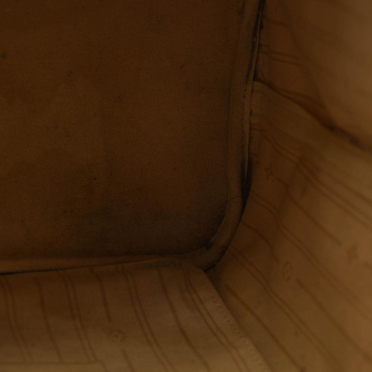 USED 2011 LOUIS VUITTON Damier Azur Neverfull MM Tote SA1111