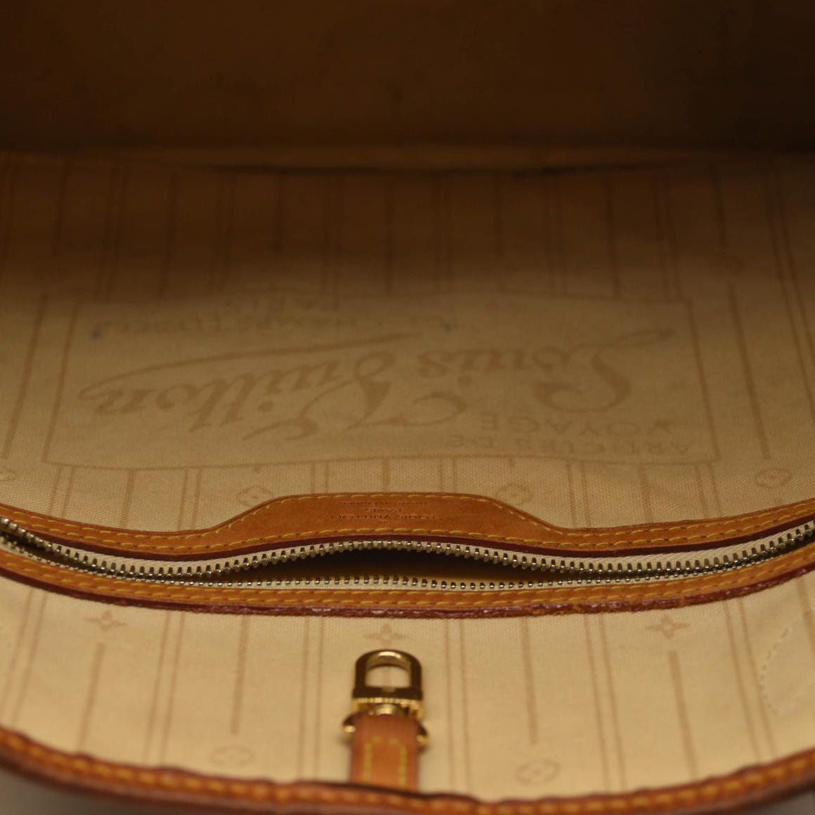 USED 2011 LOUIS VUITTON Damier Azur Neverfull MM Tote SA1111