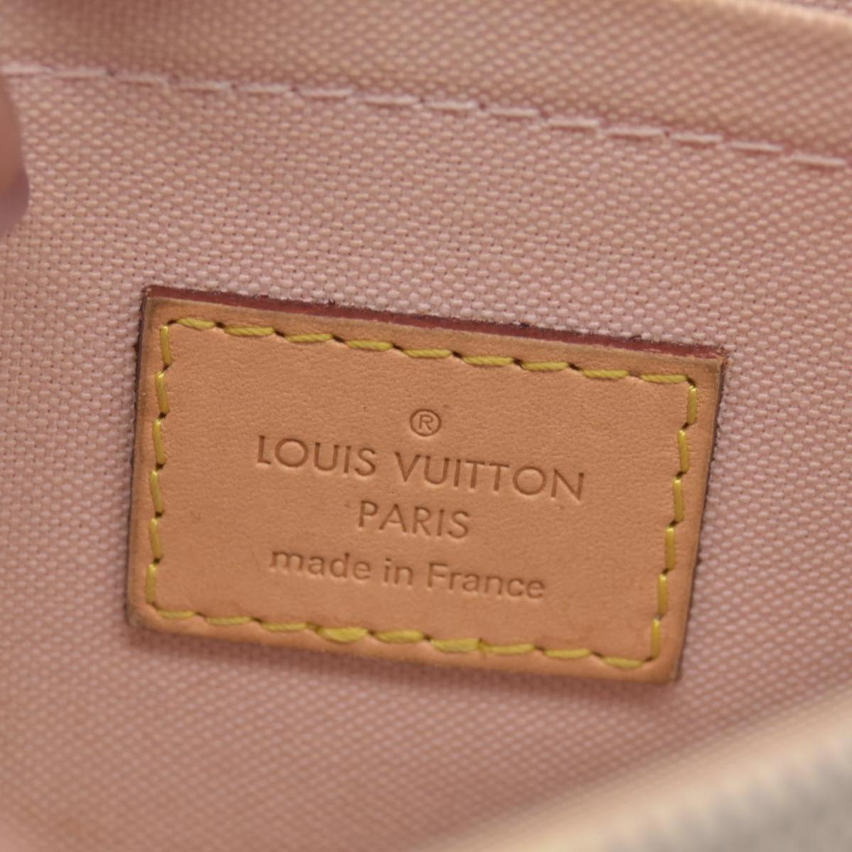 $2000 2018 Louis Vuitton Damier Azur Croisette FL2138