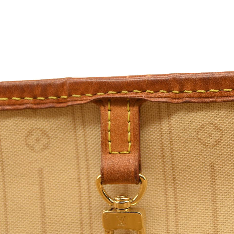 USED 2011 LOUIS VUITTON Damier Azur Neverfull MM Tote SA1111