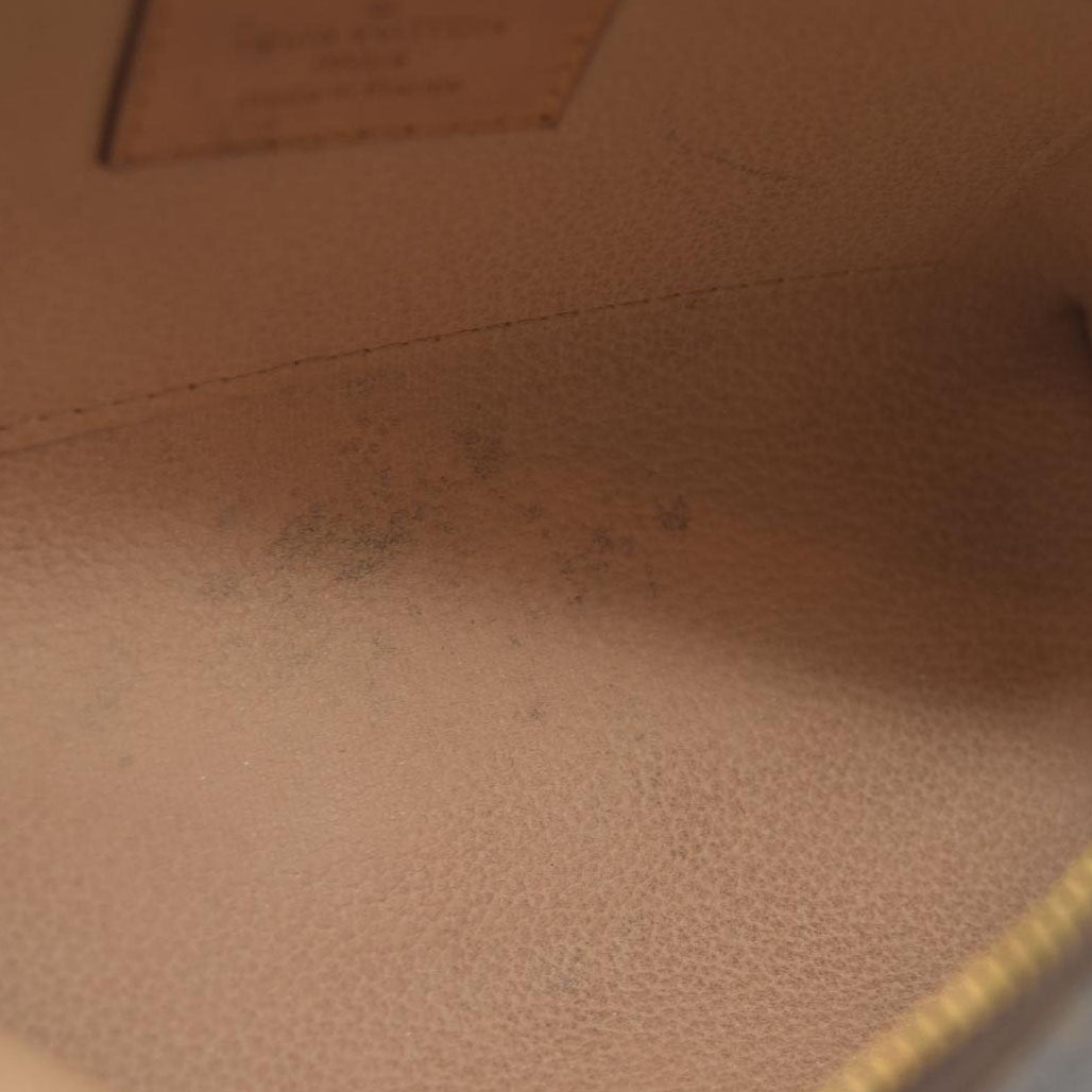 LOUIS VUITTON Monogram Cosmetic Pouch SR3163