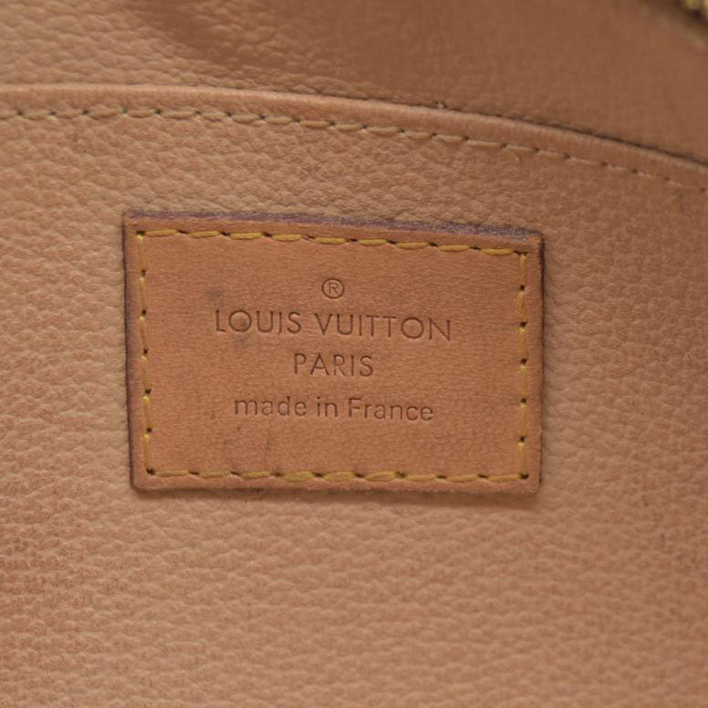 LOUIS VUITTON Monogram Cosmetic Pouch SR3163
