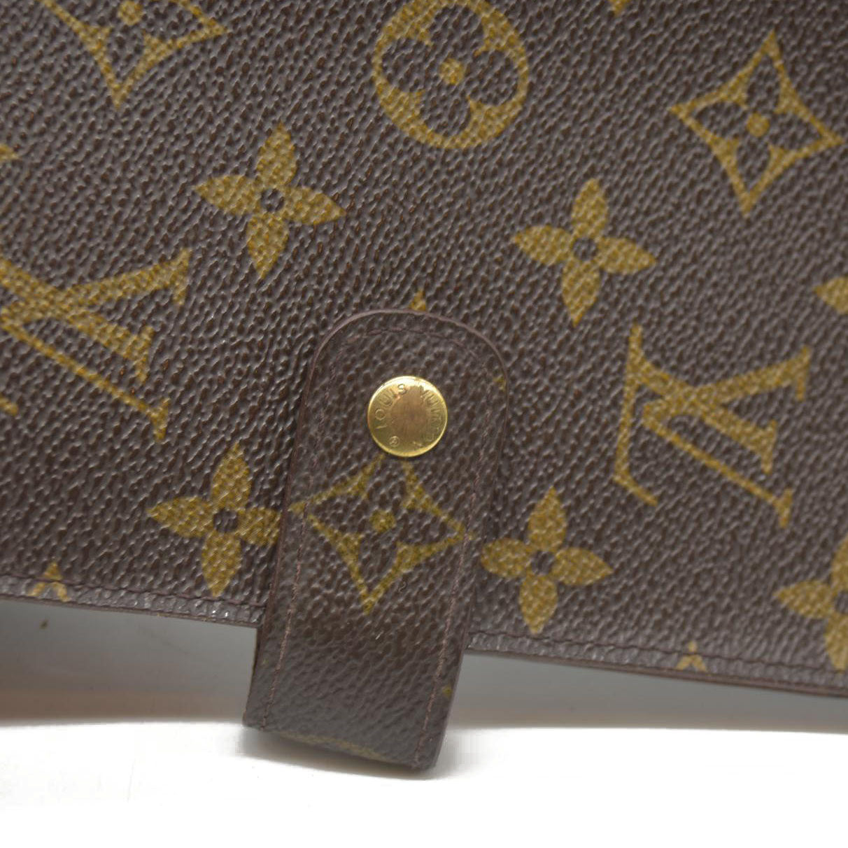 Louis Vuitton Monogram MM Medium Ring Agenda Cover SP0978