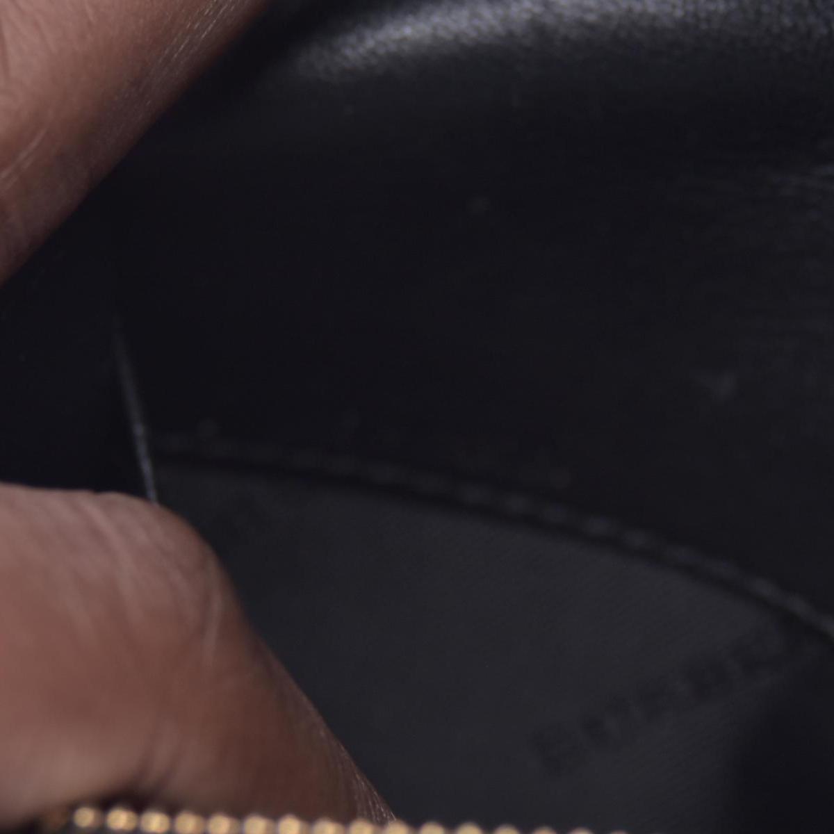 Burberry Canvas Clutch CONSIGNMENT 10021047