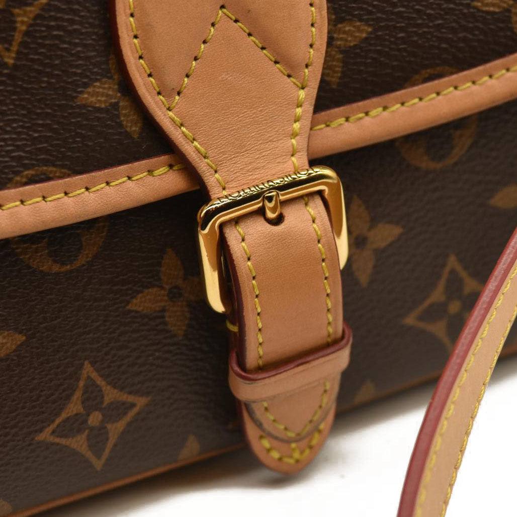 Louis Vuitton  Monogram Diane Black RFID