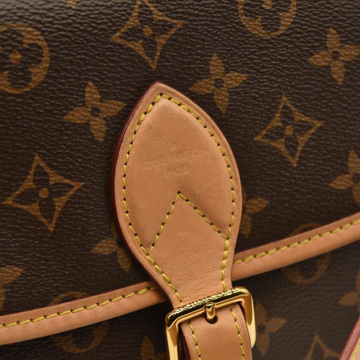 Louis Vuitton  Monogram Diane Black RFID