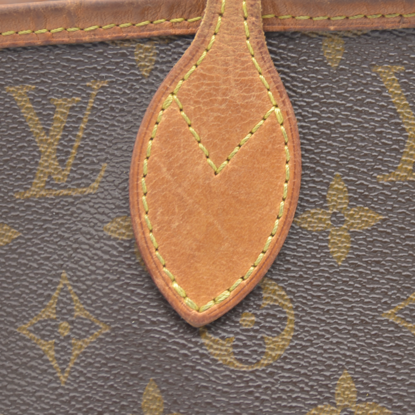 Louis Vuitton  Monogram Neverfull MM 2009 $2170 SD3069