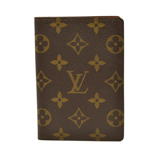 Louis Vuitton  Monogram Passport Cover 8905FA