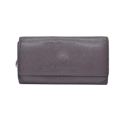 $325 Burberry Brown Key Holder  CONSIGNMENT 10021050