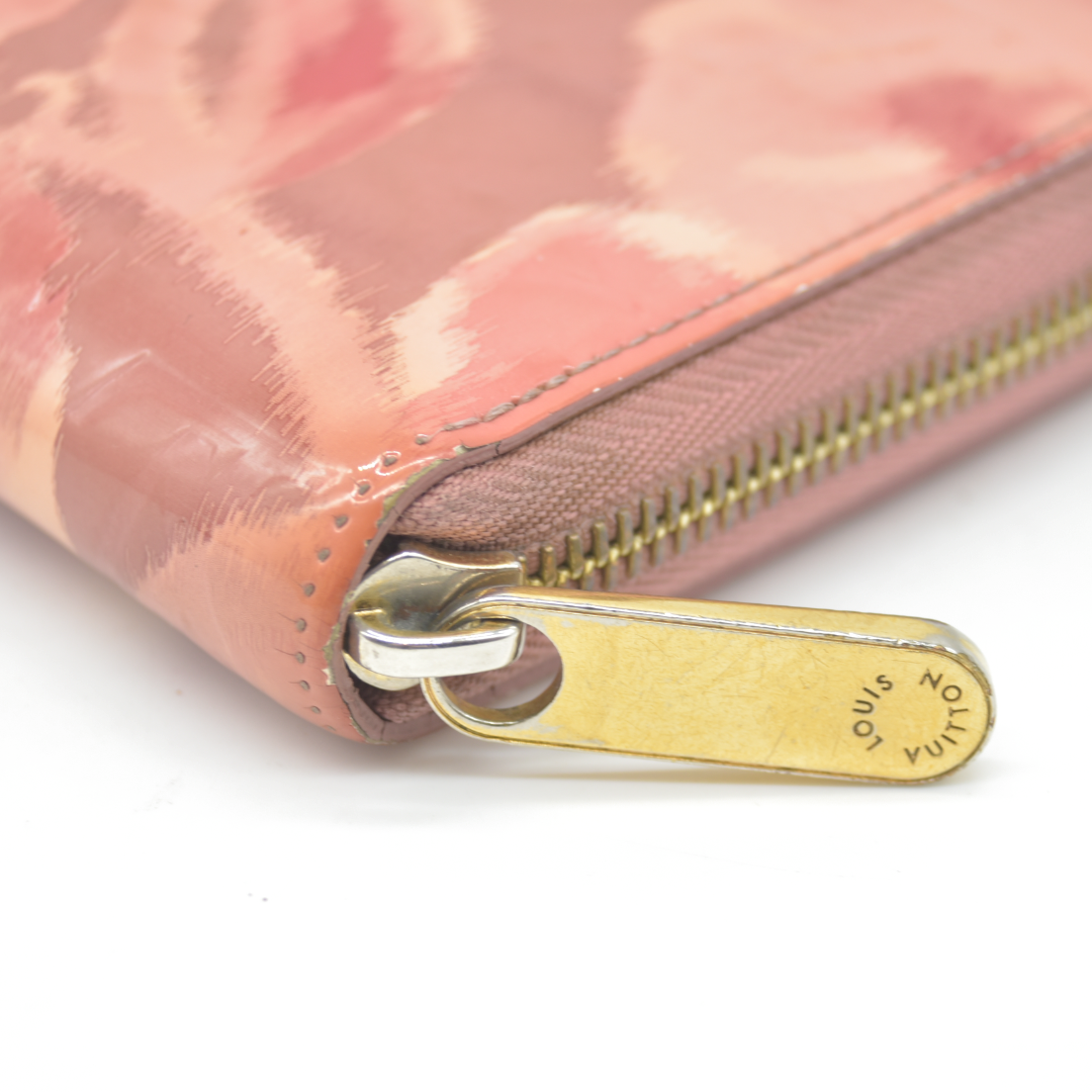 $1120 Louis Vuitton Vernis Ikat Zippy Wallet Rose Velours 2013 CA0133