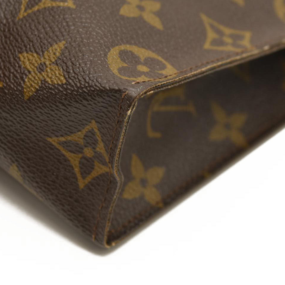 Louis Vuitton  Monogram Toiletry Pouch 26 882AN