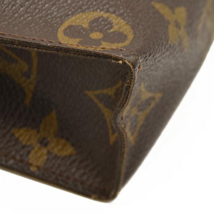 Louis Vuitton  Monogram Toiletry Pouch 26 882AN