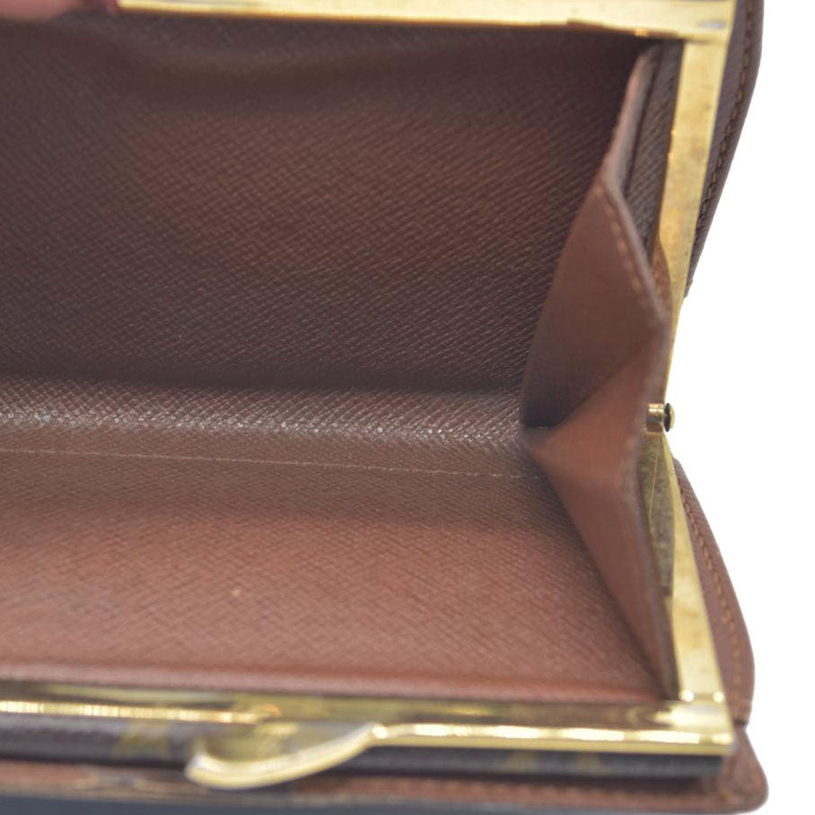 $750 Louis Vuitton Vintage 2001 Viennois Wallet