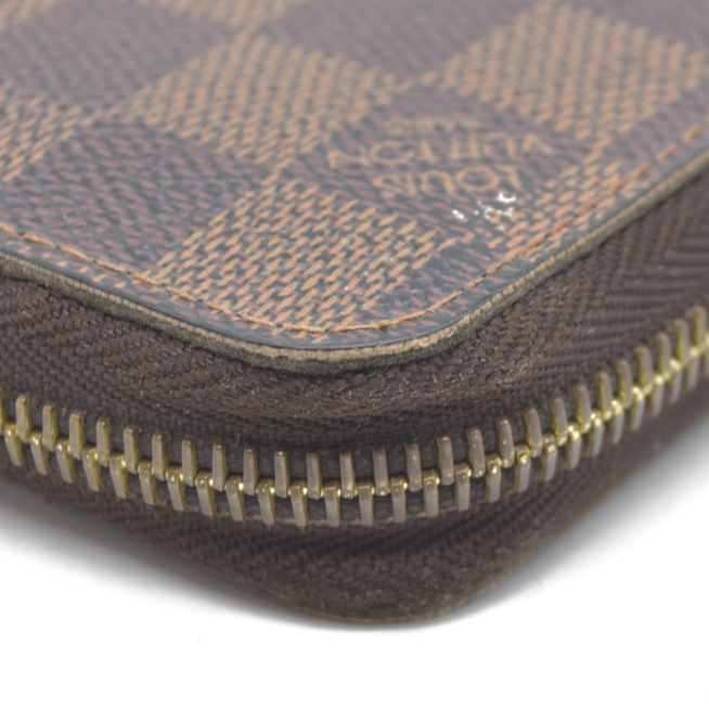 AUCTION $915 Louis Vuitton Damier Ebene Zippy Wallet CA2140 2010