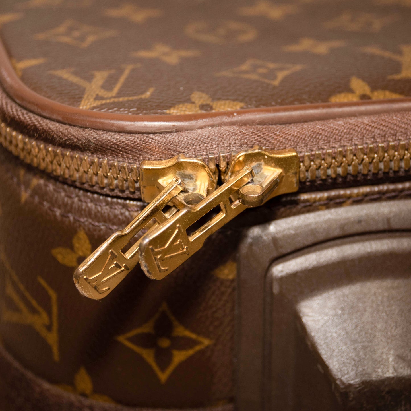 Louis Vuitton Monogram Pegase 55 Carry On Suit Case