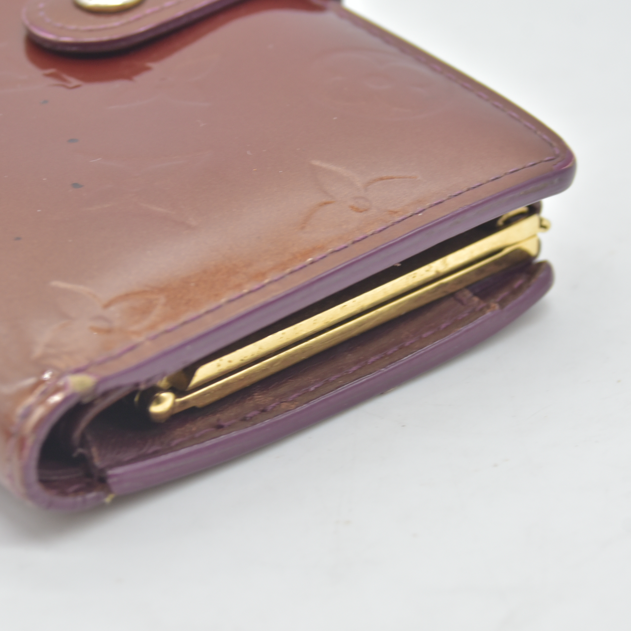 $935 2007 WELL WORN Louis Vuitton Vernis French Purse Wallet Amarante Wallet MI4037