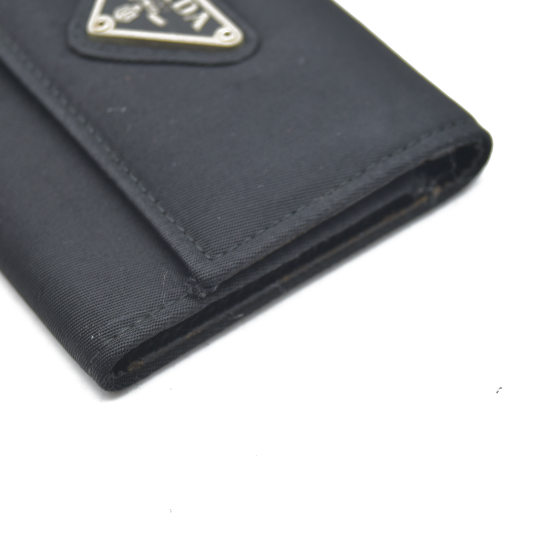 $595 Prada Tessuto Nylon 6 Key Holder Nero Black
