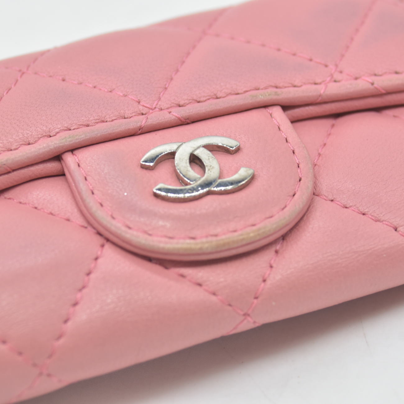 $675 2012 CHANEL Lambskin Quilted 6 Key Holder Pink
