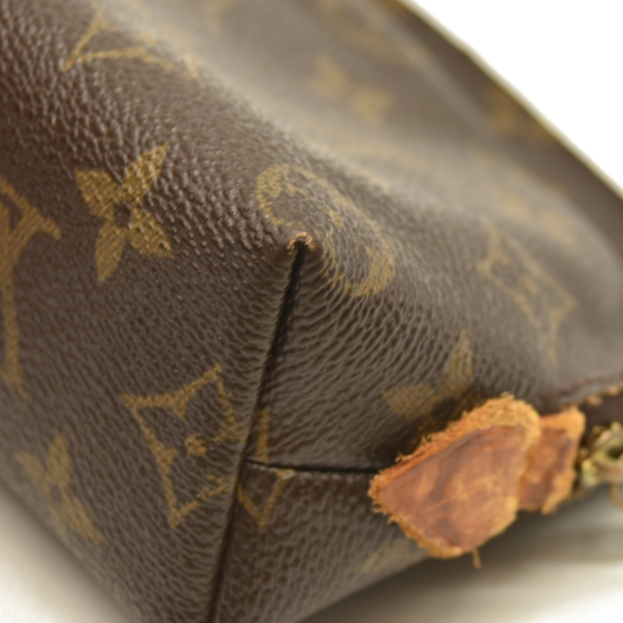 Louis Vuitton  Monogram Cosmetic Pouch CA0021