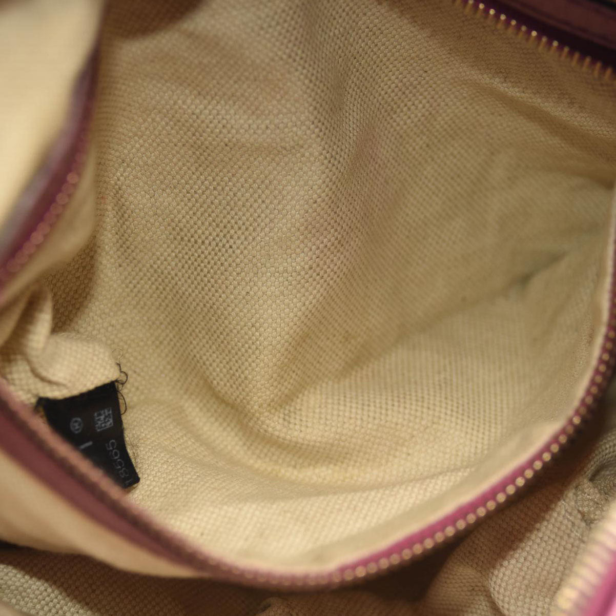 GUCCI GG Canvas Heartbit Small Hobo Bag Pink