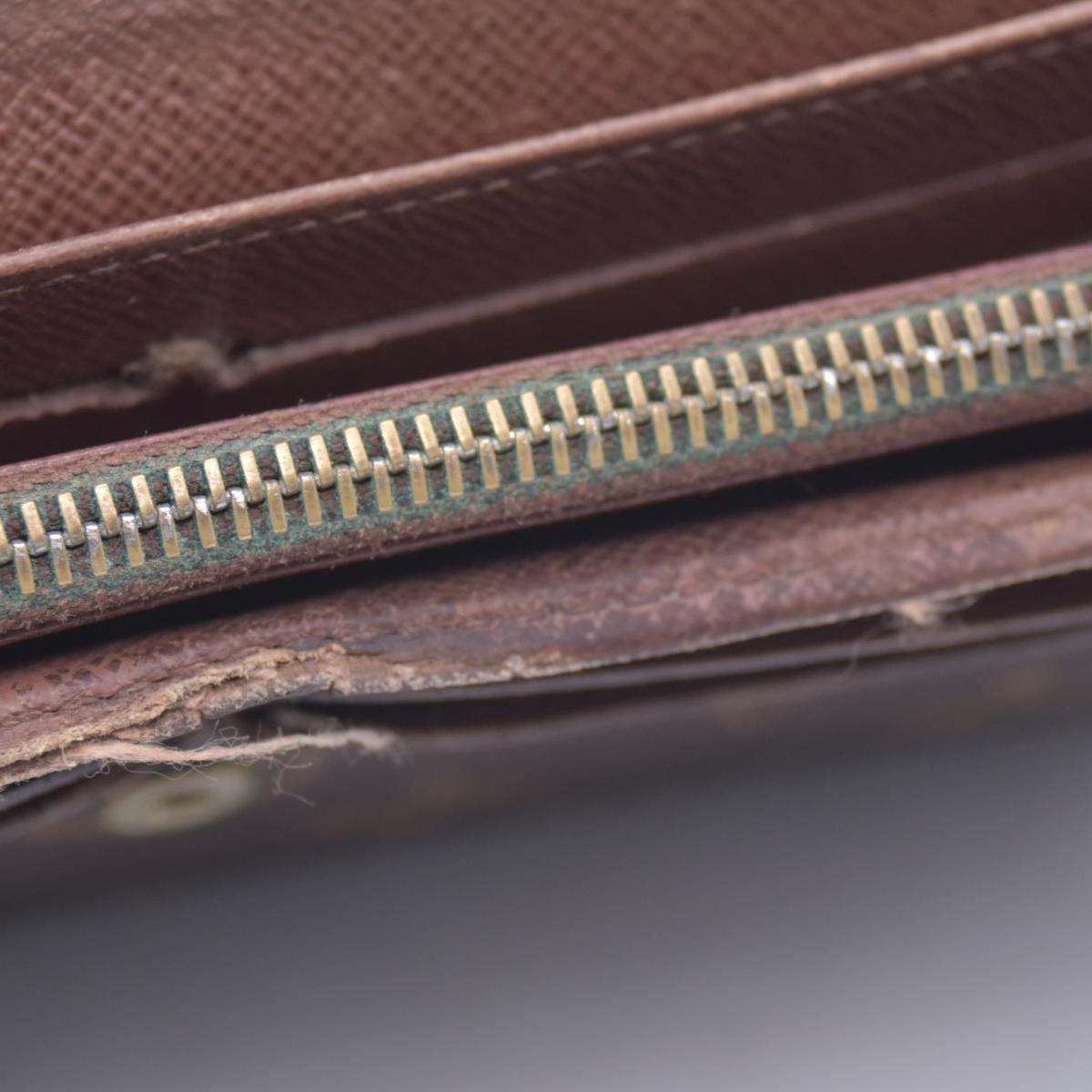 $725 2011 WELL WORN Louis Vuitton Sarah Wallet Monogram CA4111 CONSIGNMENT 10021041
