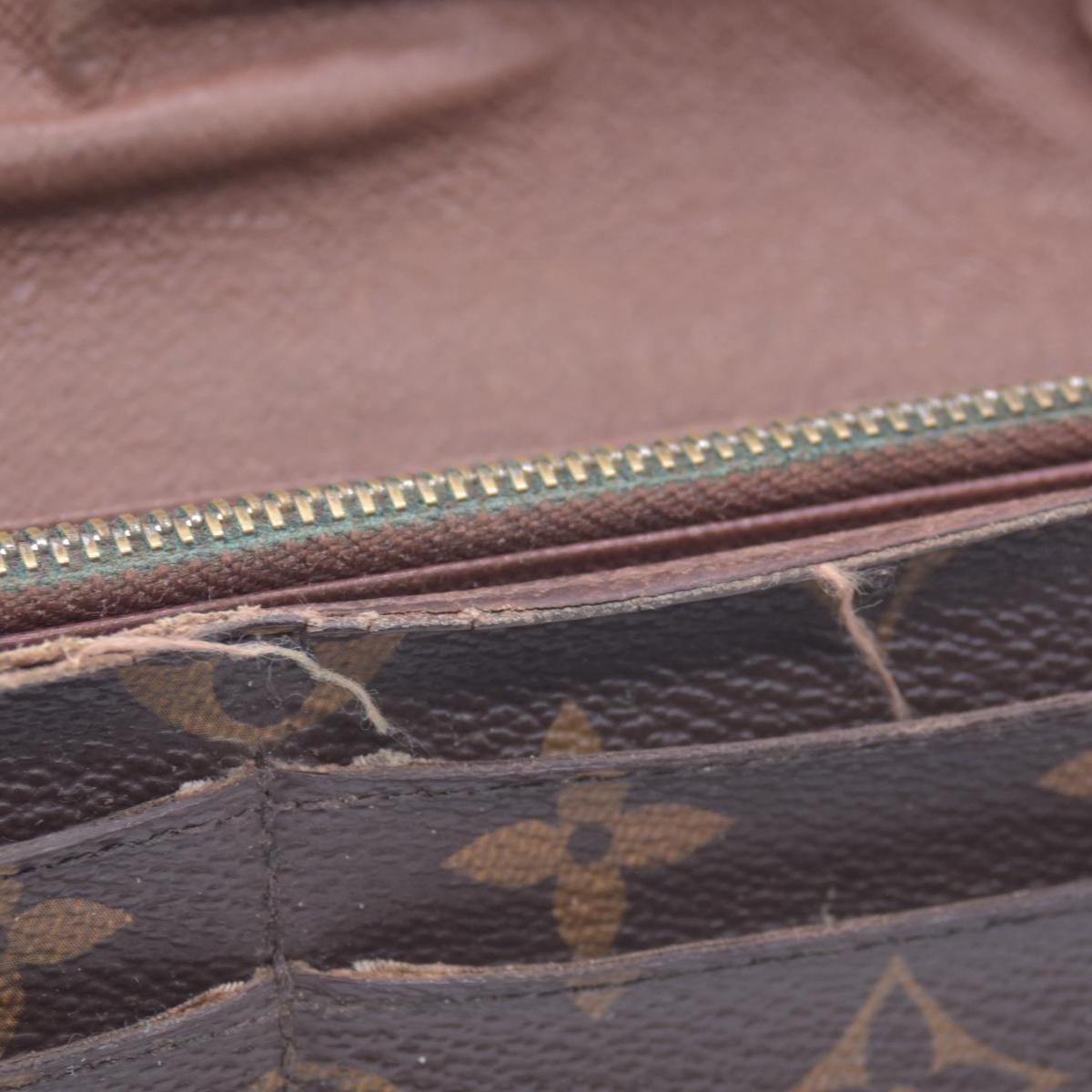 $725 2011 WELL WORN Louis Vuitton Sarah Wallet Monogram CA4111 CONSIGNMENT 10021041