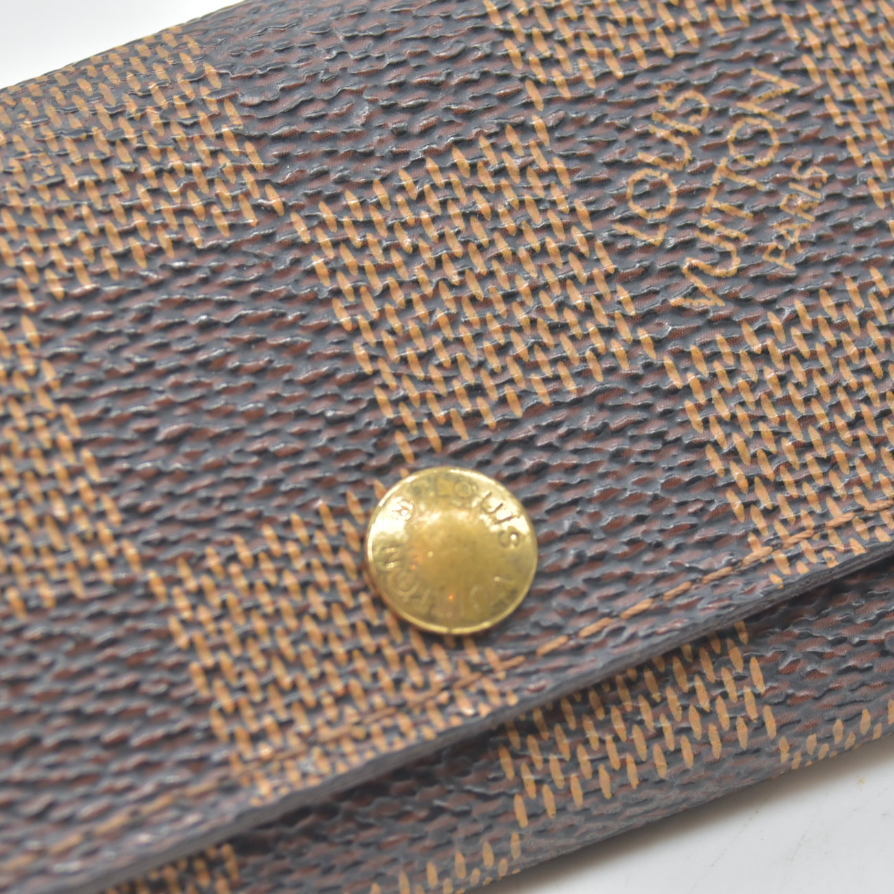 $345 2004 Louis Vuitton Damier Ebene Multicles 4 Key Holder TH1014