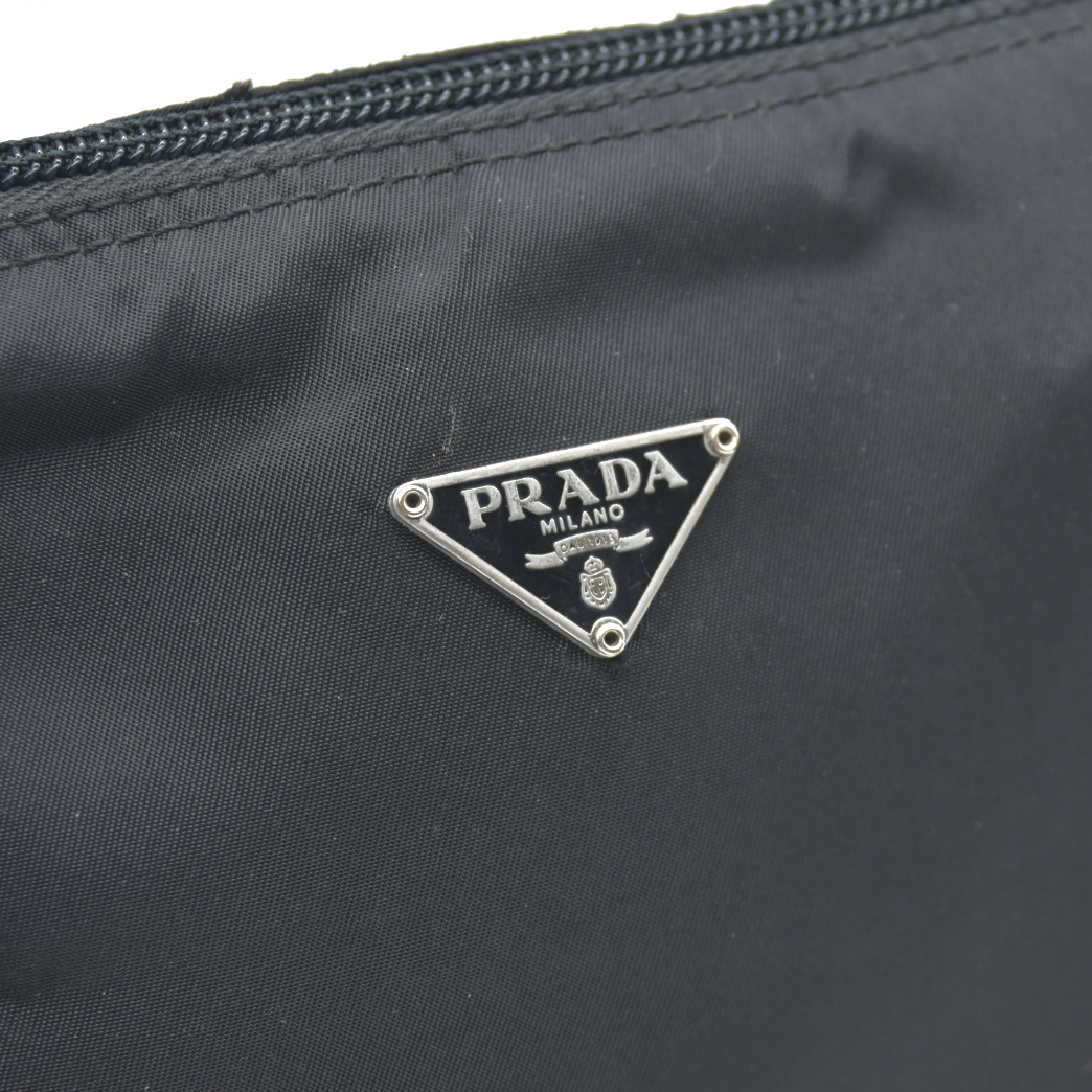 $825 Prada Black Tessuto Nylon Medium Pouch Clutch Bag