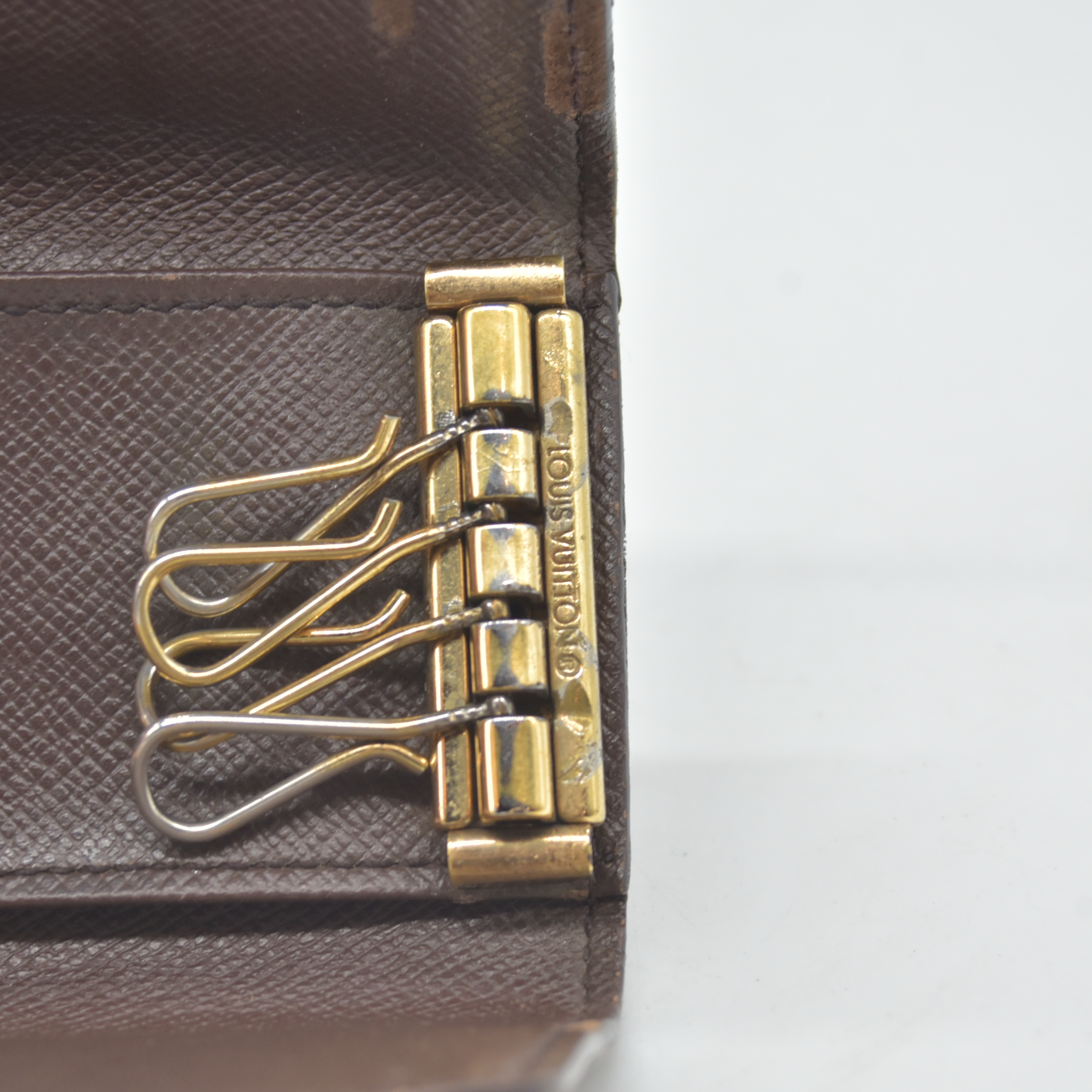 $345 2004 Louis Vuitton Damier Ebene Multicles 4 Key Holder TH1014