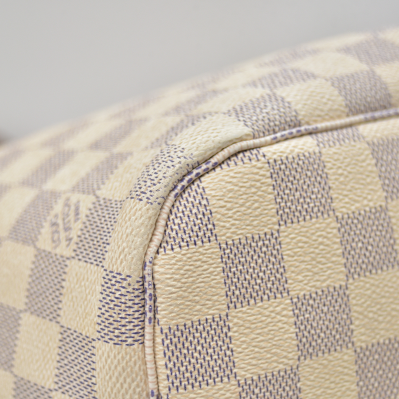 $2240 Louis Vuitton Damier Azur Neverfull MM RFID