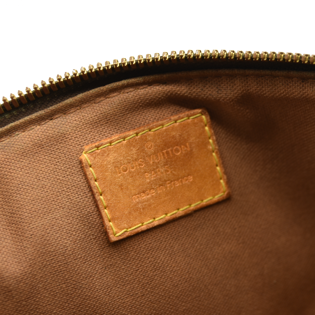 Louis Vuitton  Monogram Shoe Care Kit CT1016