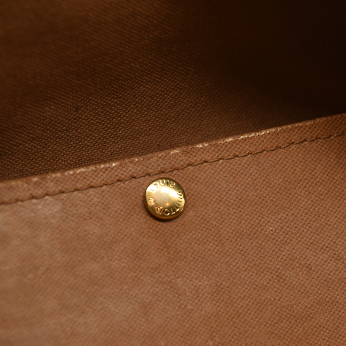 Louis Vuitton  Monogram Shoe Care Kit CT1016