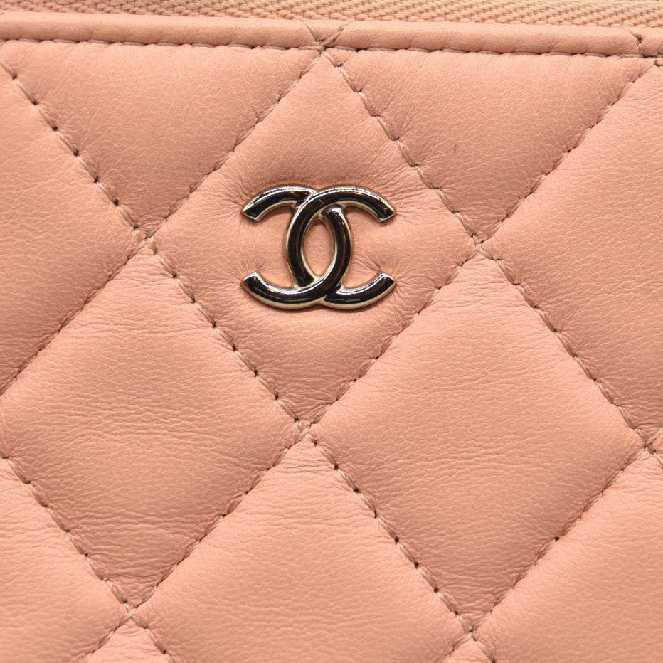 CHANEL Lambskin Quilted Small Cosmetic Pouch Pink