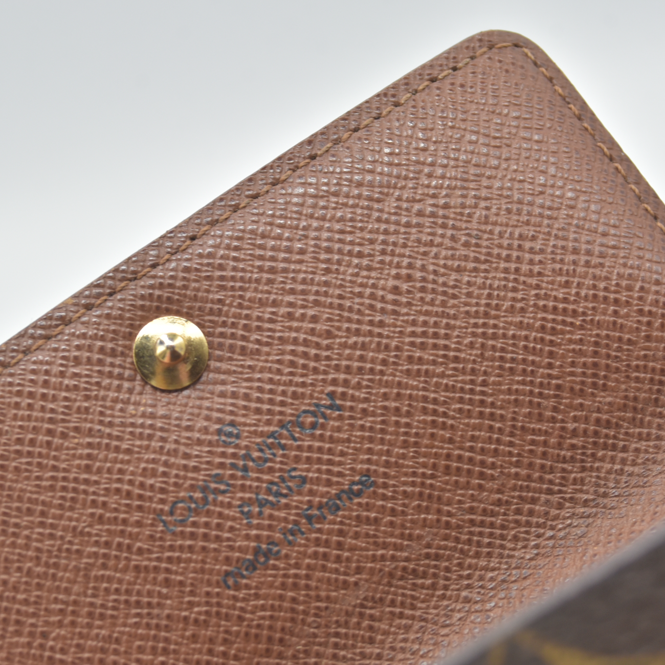 $345 2010 Louis Vuitton Monogram 4 Key Multicles Holder RA2130
