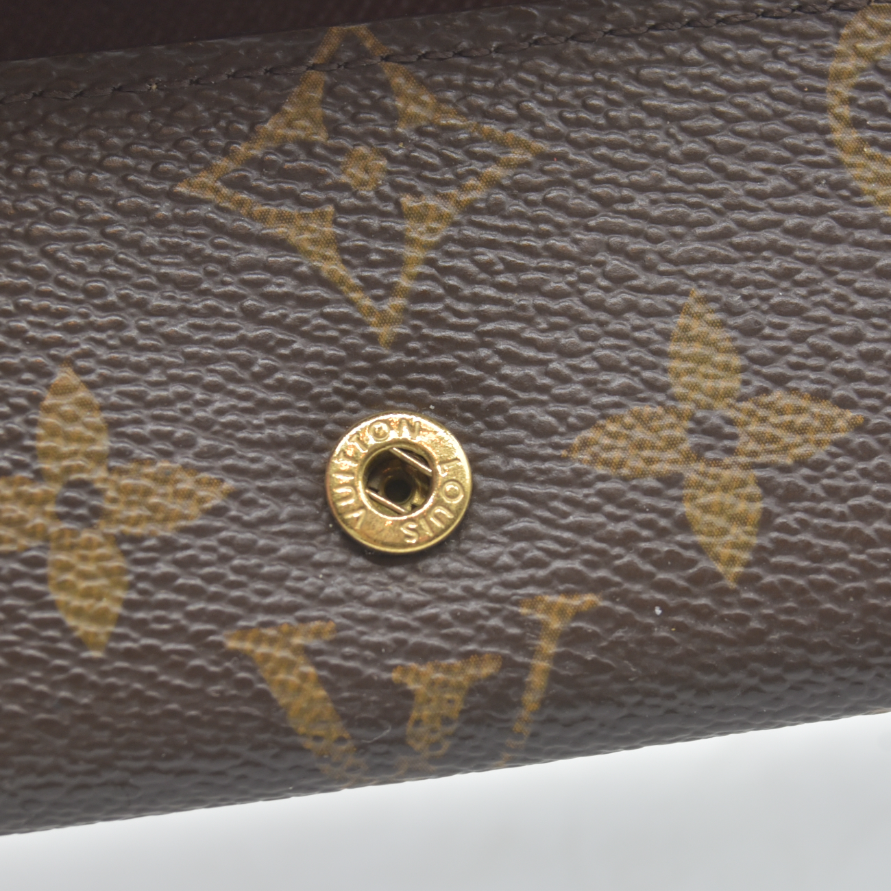 $345 2010 Louis Vuitton Monogram 4 Key Multicles Holder RA2130