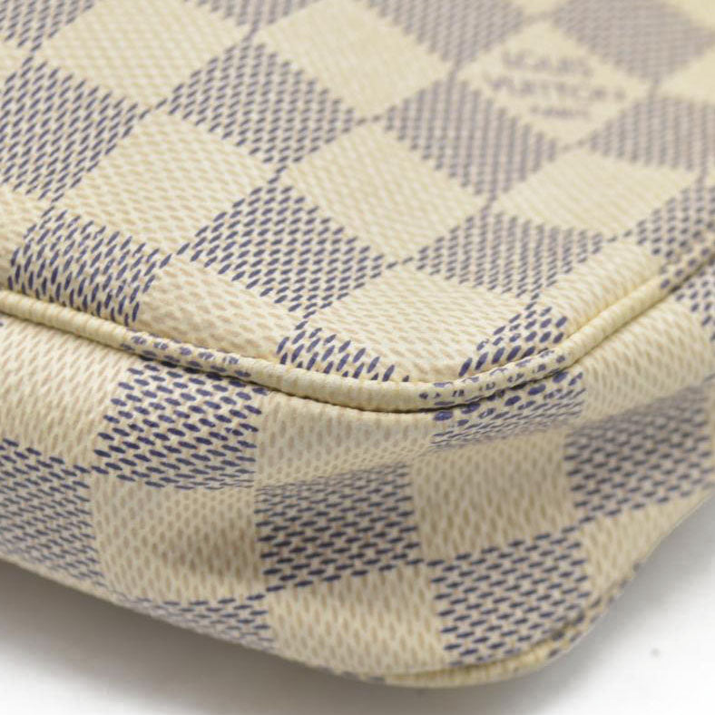 $1580 Louis Vuitton Damier Azur Pochette Accessories MB4116