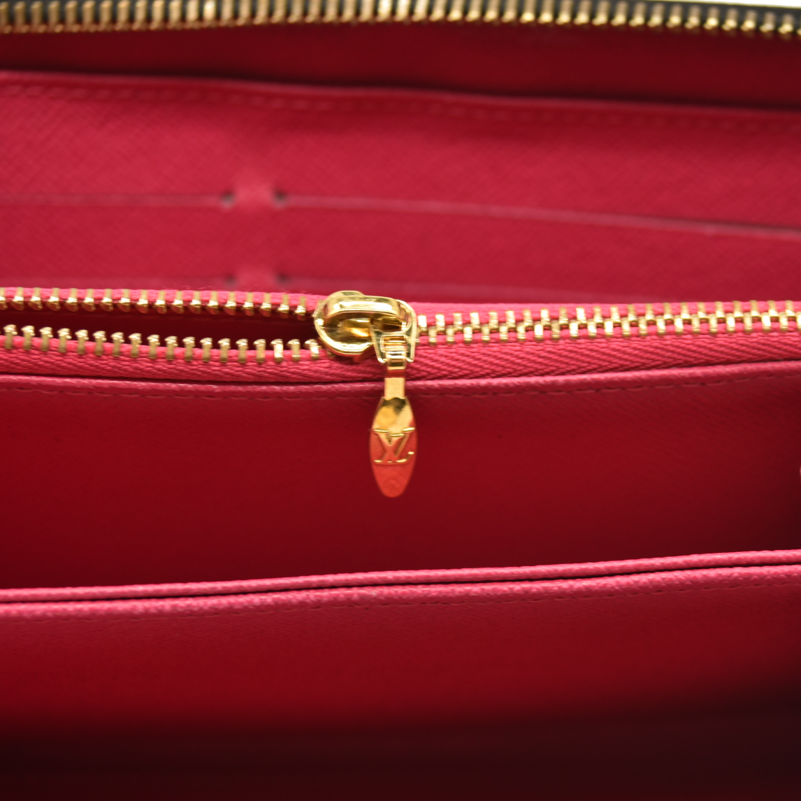 Louis Vuitton  Monogram Multicolor Murakami Zippy Wallet Black Fuchsia