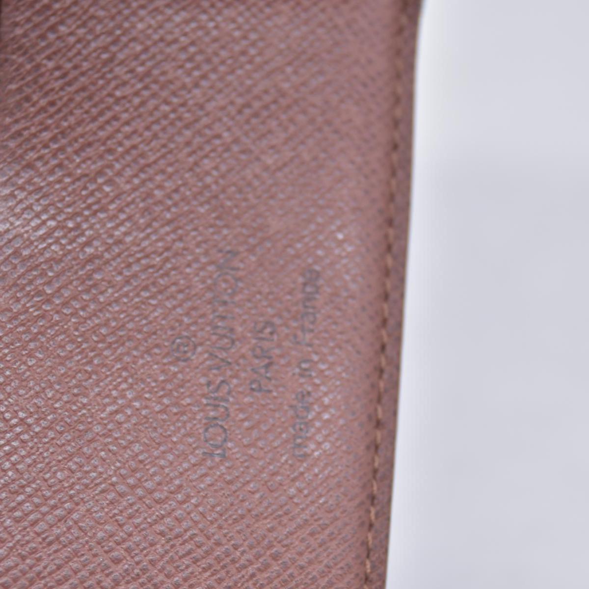 $750 1999 Louis Vuitton Porte Papier Monogram Wallet SP0999 CONSIGNMENT 10021038