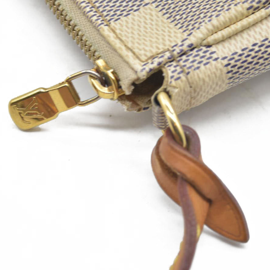 $1580 Louis Vuitton Damier Azur Pochette Accessories MB4116