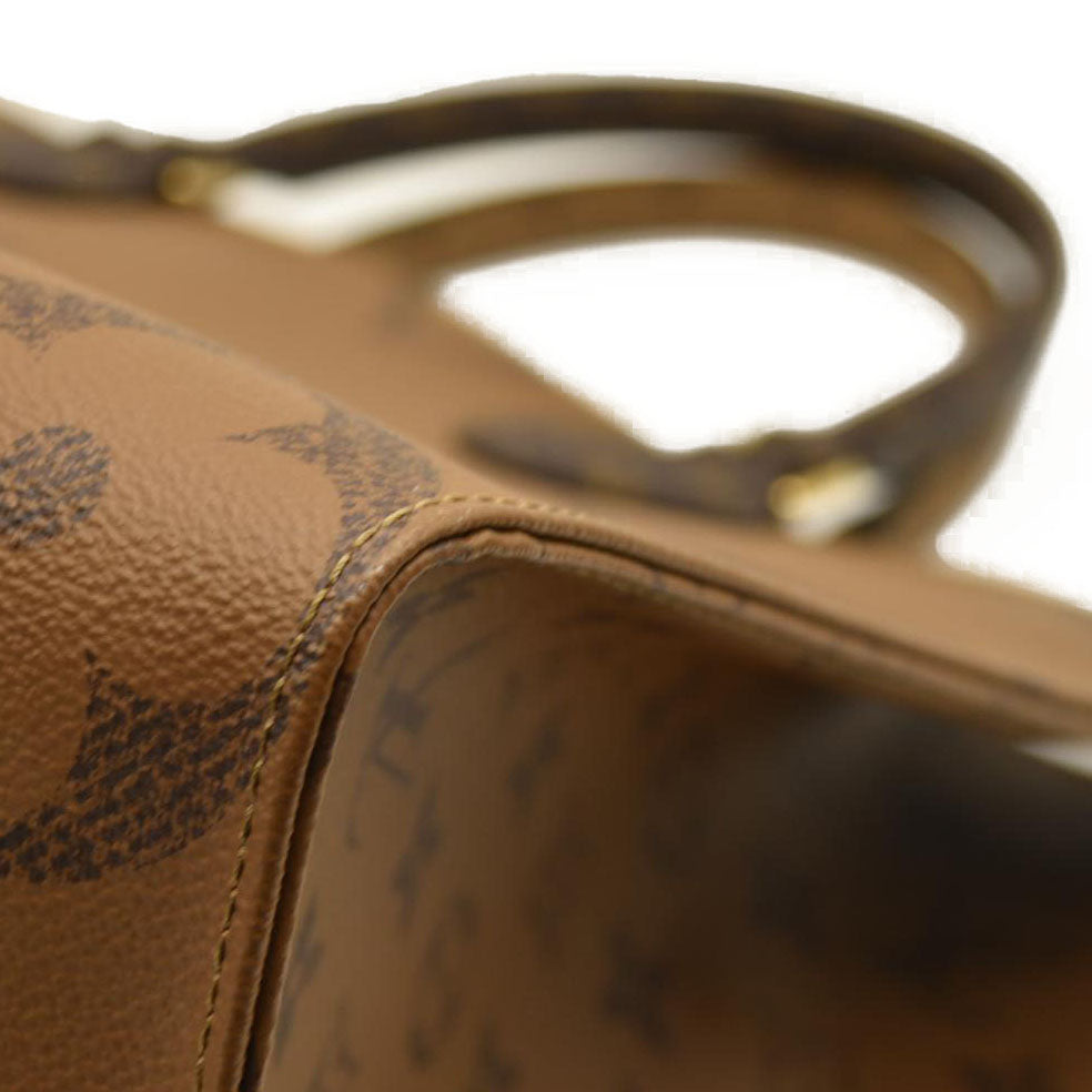 Louis Vuitton  Reverse Monogram Giant Onthego MM