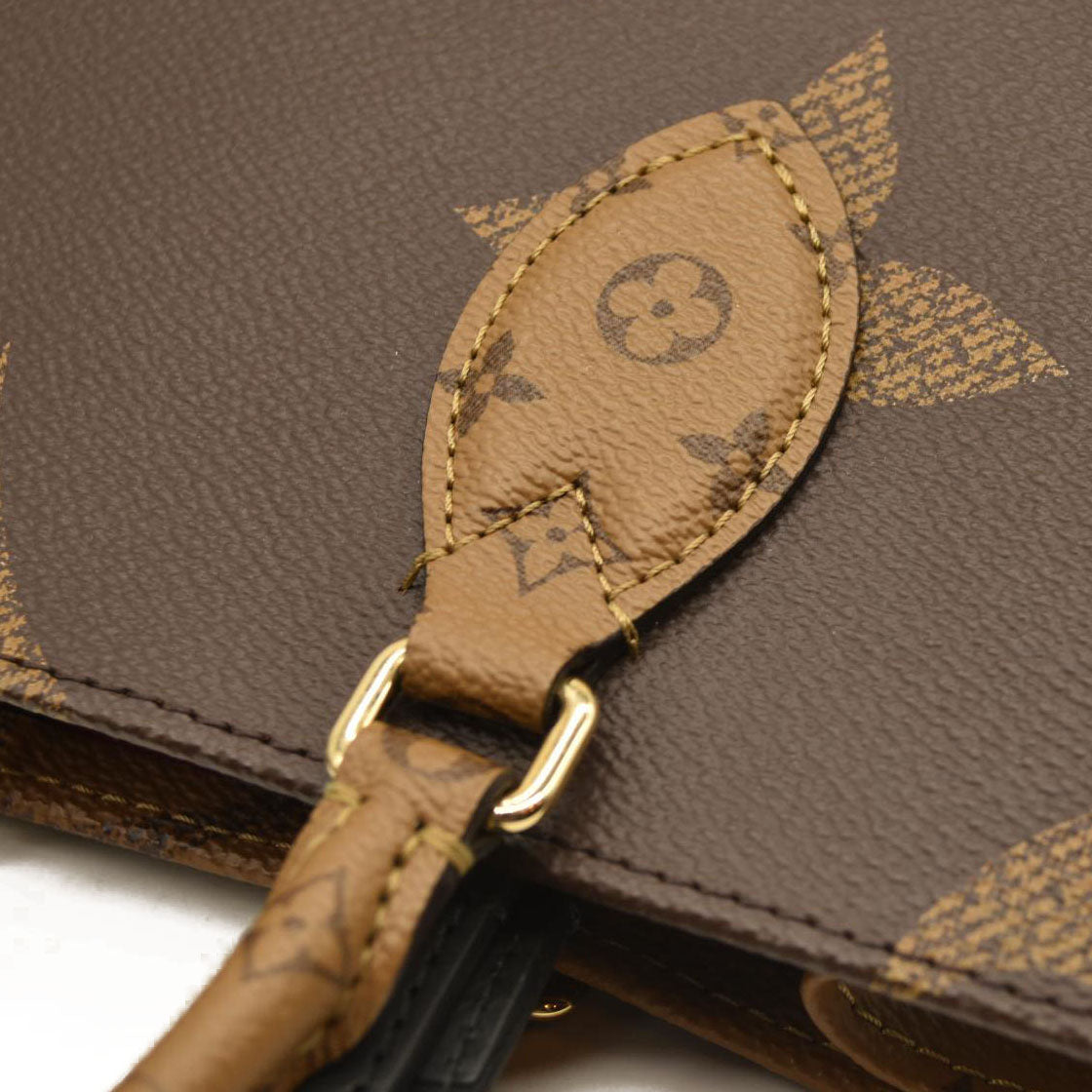 Louis Vuitton  Reverse Monogram Giant Onthego MM