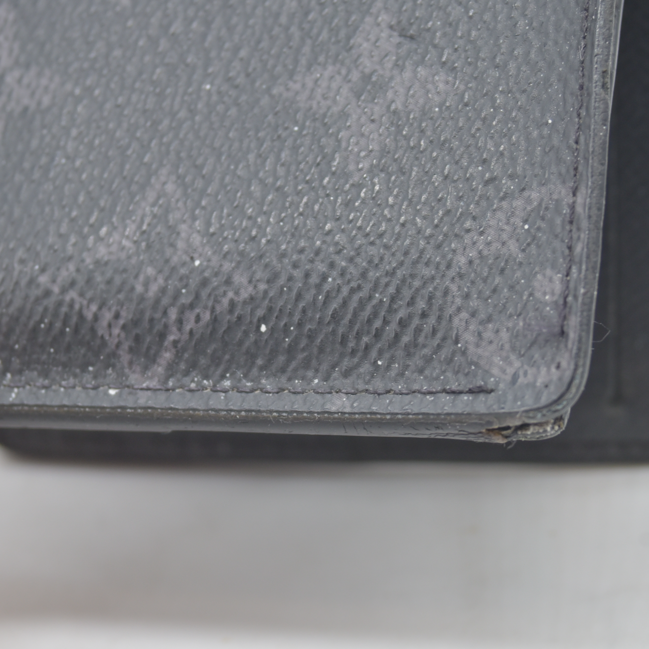$495 RFID Louis Vuitton Monogram Eclipse Slender Wallet