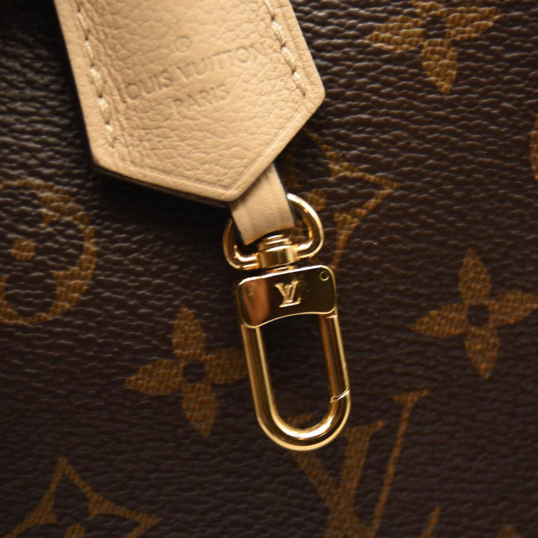 LOUIS VUITTON Monogram Pallas Shopper Dune