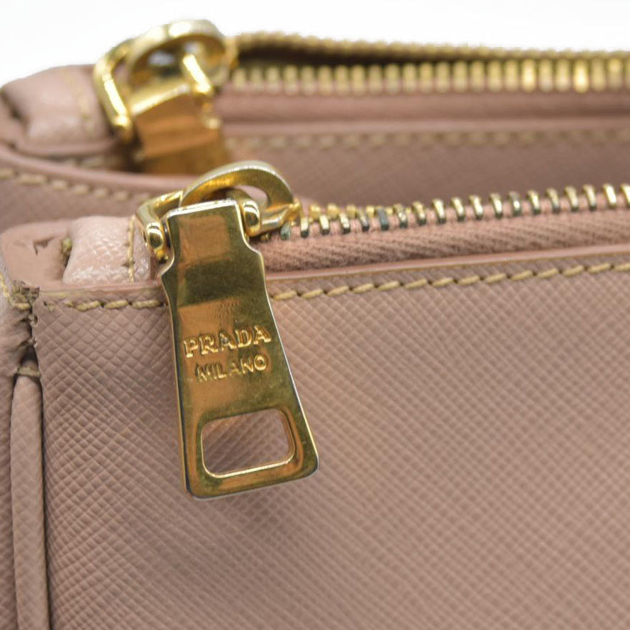 $4500  Prada  Saffiano Medium Galleria Double Zip Tote Cammeo