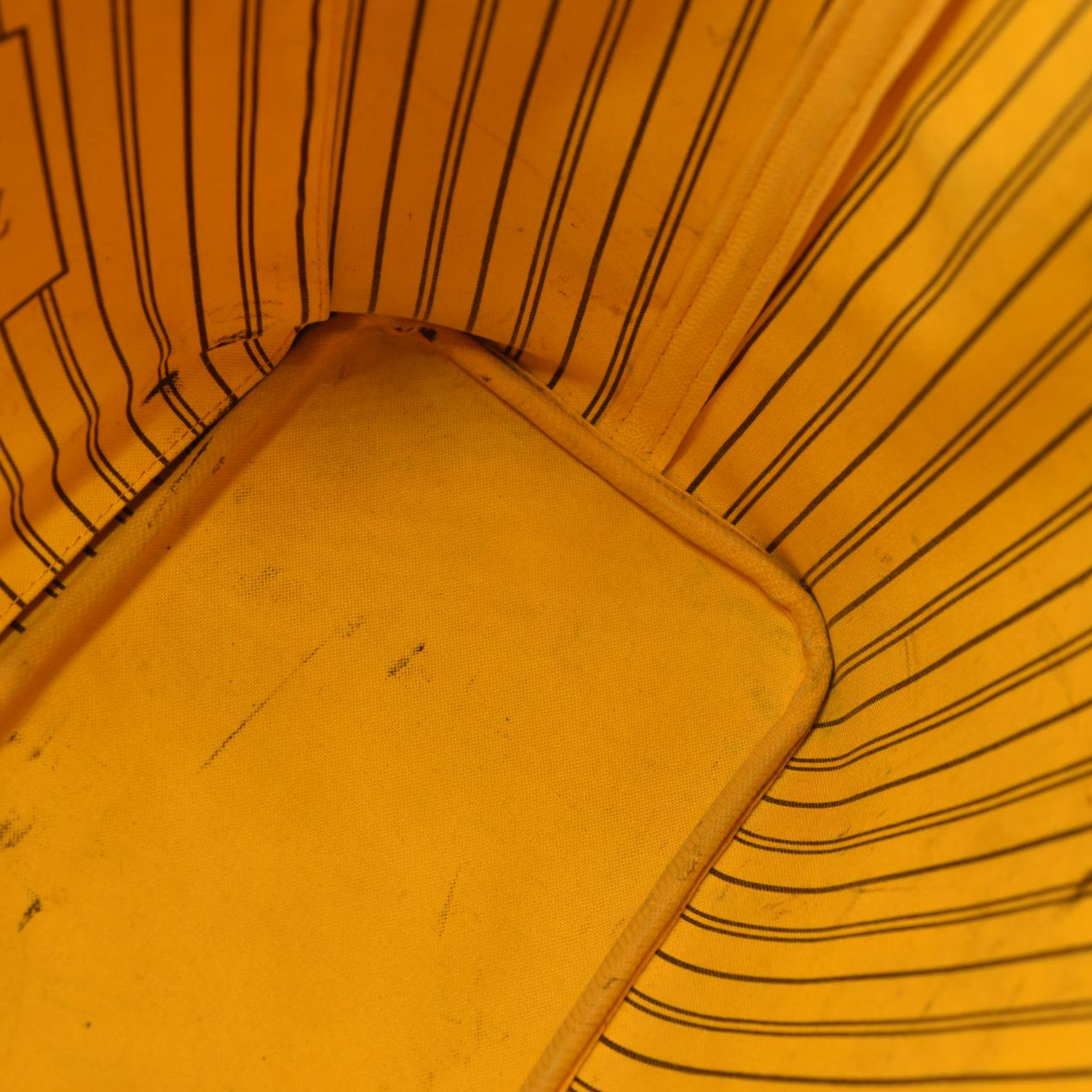 Louis Vuitton  Monogram Neo Neverfull MM Mimosa CA4134