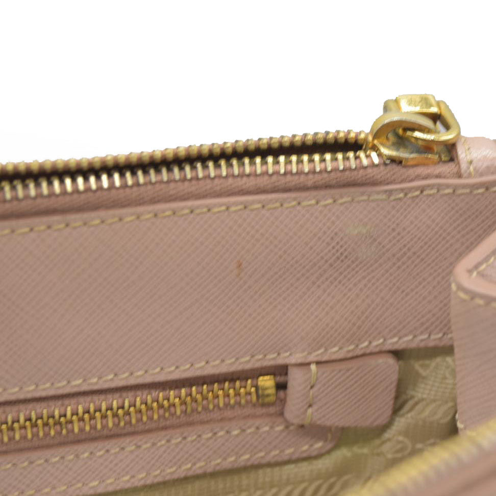$4500  Prada  Saffiano Medium Galleria Double Zip Tote Cammeo