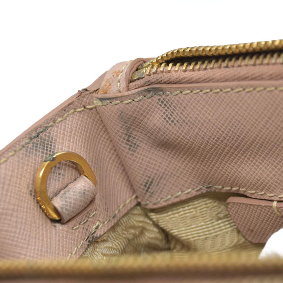 $4500  Prada  Saffiano Medium Galleria Double Zip Tote Cammeo