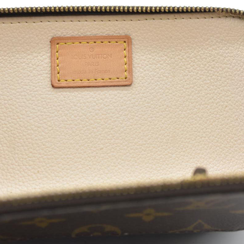 $580 Louis Vuitton  Monogram Trousse Blush PM Cosmetic Pouch