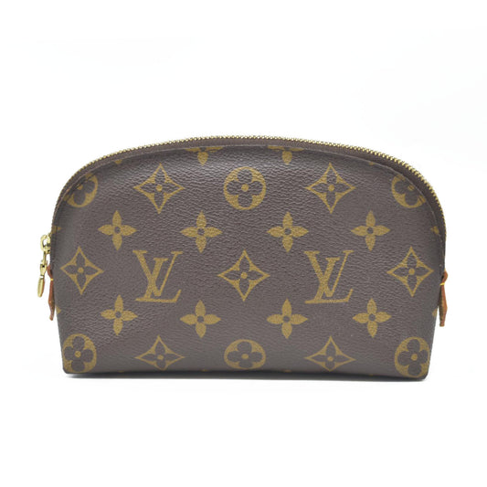 $590 Louis Vuitton Monogram Cosmetic Pouch CA0040