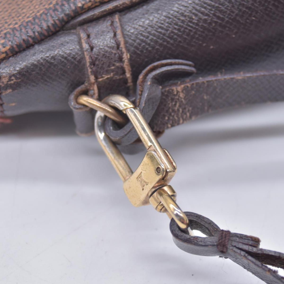 $850 1998 Louis Vuitton Damier Ebene Trousse Make Up Bag Pochette NO0928 CONSIGNMENT 10021081